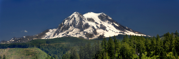Mt. Raininer Panorama.tif